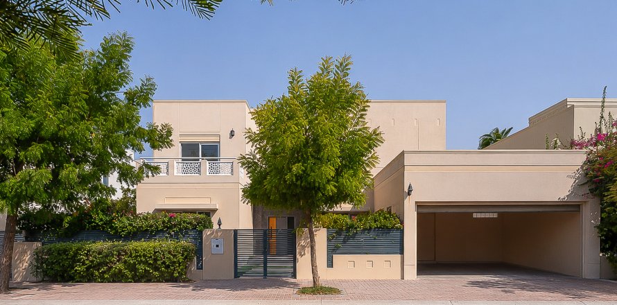 Vila u Meadows, Dubai, UAE 605.91 m2, 6 spavaćih soba Br. 749832