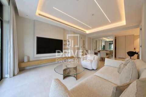 Apartament na sprzedaż w Downtown Dubai (Downtown Burj Dubai), Dubai, ZEA 2 sypialnie, 129.88 mkw., nr 743922 - zdjęcie 2