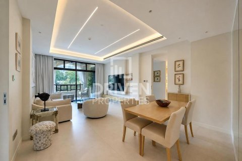 Apartament na sprzedaż w Downtown Dubai (Downtown Burj Dubai), Dubai, ZEA 2 sypialnie, 129.88 mkw., nr 743922 - zdjęcie 3