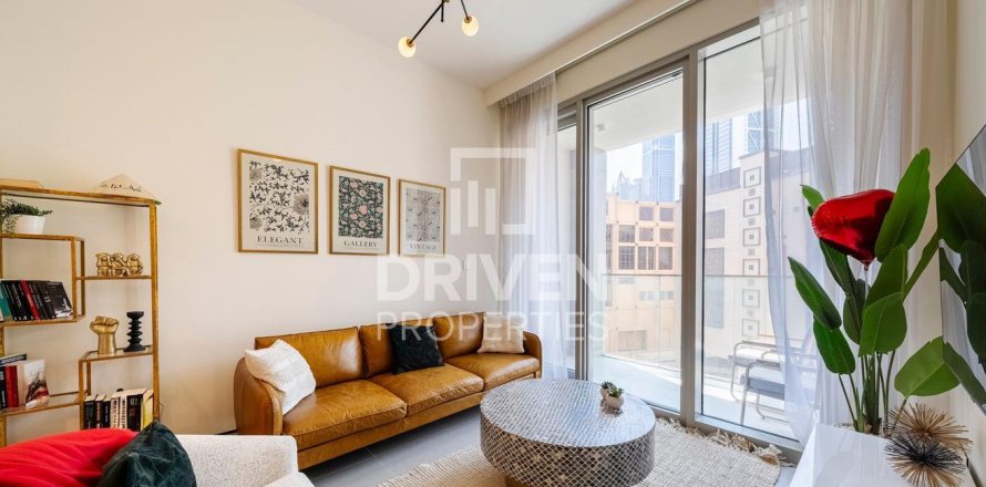 Apartment in Downtown Dubai (Downtown Burj Dubai), Dubai, UAE 2 bedrooms, 92.16 sq.m. № 743920