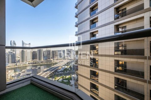 Apartment in Downtown Dubai (Downtown Burj Dubai), UAE 1 room, 40.04 sq.m. № 743923 - photo 10