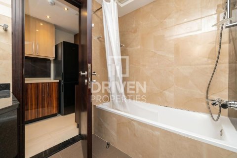 Apartment in Downtown Dubai (Downtown Burj Dubai), UAE 1 room, 40.04 sq.m. № 743923 - photo 9