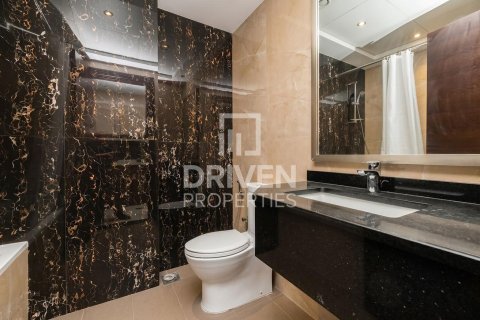 Apartment in Downtown Dubai (Downtown Burj Dubai), UAE 1 room, 40.04 sq.m. № 743923 - photo 8