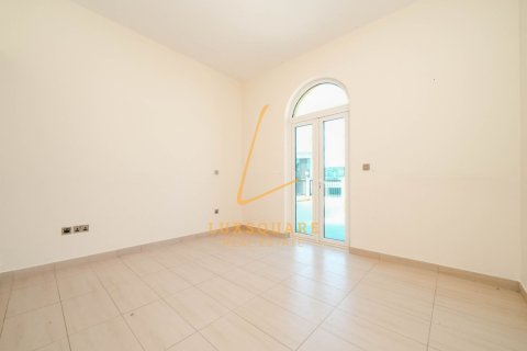 Villa in Jumeirah Park, Dubai, UAE 4 bedrooms, 511 sq.m. № 715249 - photo 17