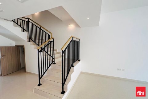Villetta a schiera in affitto a Dubai, EAU 3 camere da letto, 114.7 mq. № 713996 - foto 4