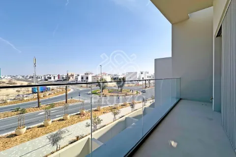 Kuća u nizu u gradu Dubai, UAE 4 spavaće sobe, 540 m2 Br. 713993 - Slika 4