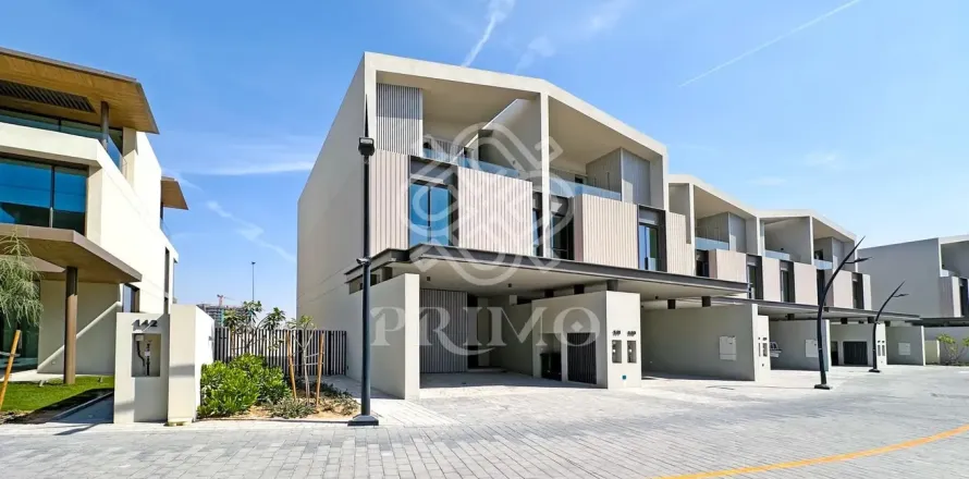 Kuća u nizu u gradu Dubai, UAE 4 spavaće sobe, 540 m2 Br. 713993