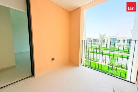 Maison de ville à louer à Dubai, EAU 3 chambres, 126.7 m2 № 725802 - photo 1