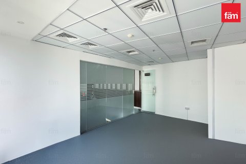 Oficina en alquiler en Business Bay, Dubai, EAU 371.6 m2 № 633612 - foto 4