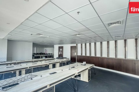 Oficina en alquiler en Business Bay, Dubai, EAU 371.6 m2 № 633612 - foto 9