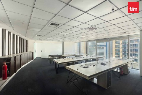 Oficina en alquiler en Business Bay, Dubai, EAU 371.6 m2 № 633612 - foto 6