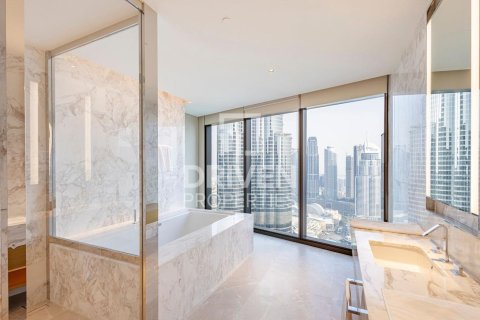 Apartment in Downtown Dubai (Downtown Burj Dubai), UAE 5 bedrooms, 568 sq.m. № 653111 - photo 22