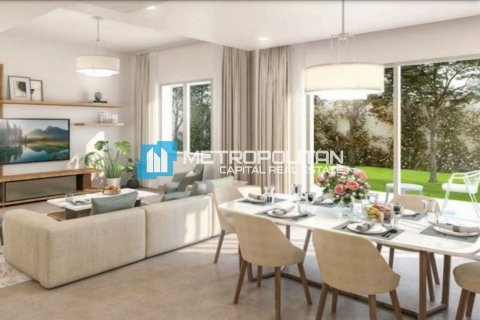 Townhouse in Khalifa City, Abu Dhabi, UAE 3 bedrooms, 172 sq.m. № 637921 - photo 2