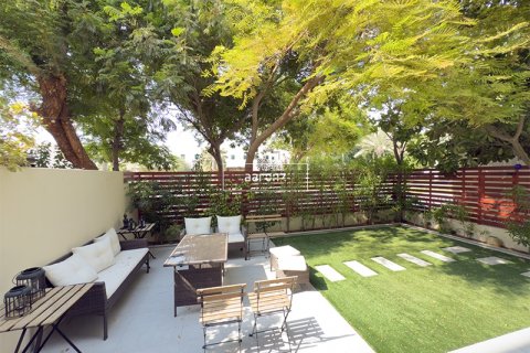 Villa in Al Furjan, Dubai, UAE 3 bedrooms, 229.4 sq.m. № 637918 - photo 29