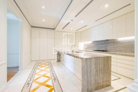 Apartment til salg i Culture Village, Dubai, UAE 3 soveværelser, 208 kvm № 683147 - foto 13