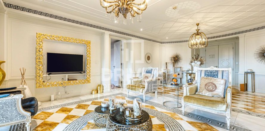 Διαμέρισμα σε Culture Village, Dubai, ΗΑΕ 2 υπνοδωμάτια, 190 τ.μ. Αρ. 683148