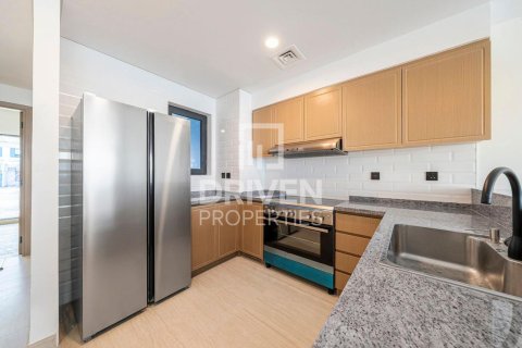 Casa urbana para arrendamento em Damac Lagoons, Dubai, EAU 4 quartos, 211 m2 № 684638 - foto 13