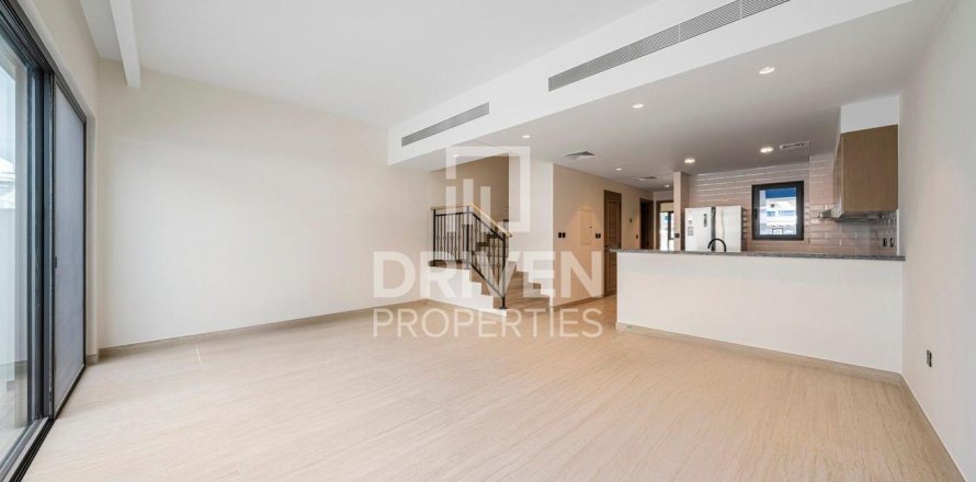 Casa urbana em Damac Lagoons, Dubai, EAU 4 quartos, 211 m2 № 684638