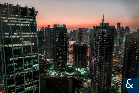 Apartman u Jumeirah Lake Towers, Dubai, UAE 4 spavaćih soba, 573 m2 Br. 668313 - fotografija 14