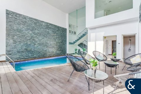 Apartament do wynajęcia w Jumeirah Lake Towers, Dubai, ZEA 5 sypialnie, 479 mkw., nr 668310 - zdjęcie 17