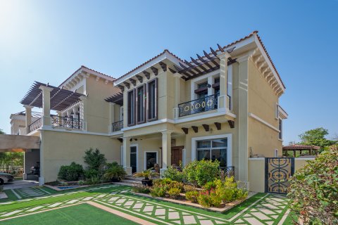 ویلا برای اجاره در The Villa، Dubai، امارات متحده عربی 5 خوابه ، 743.22 متر مربع ، شماره 750992 - تصویر 2