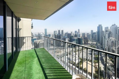 Apartament në Downtown Dubai (Downtown Burj Dubai), Emiratet e Bashkuara Arabe 2 dhoma gjumi, 154.9 m2. № 635909 - Foto 1