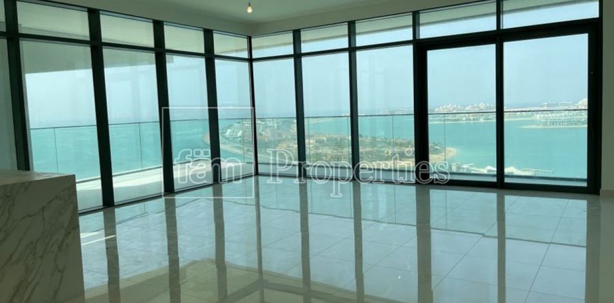 Dubai Harbour、Dubai、UAEにあるマンション 3ベッドルーム、198 m2 No635914