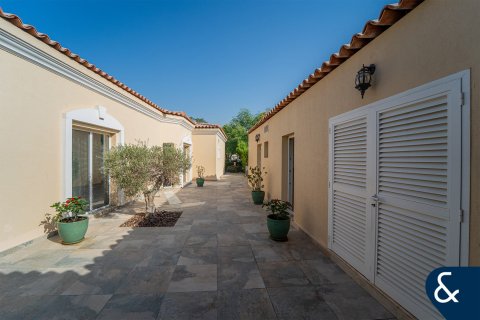 Villa til salg i Green Community, Dubai, UAE 4 soveværelser, 404 kvm № 685110 - foto 27