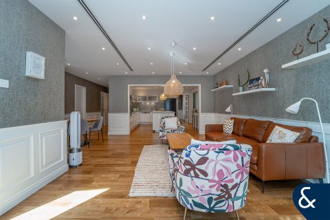 Villa til salg i Green Community, Dubai, UAE 4 soveværelser, 404 kvm № 685110 - foto 10