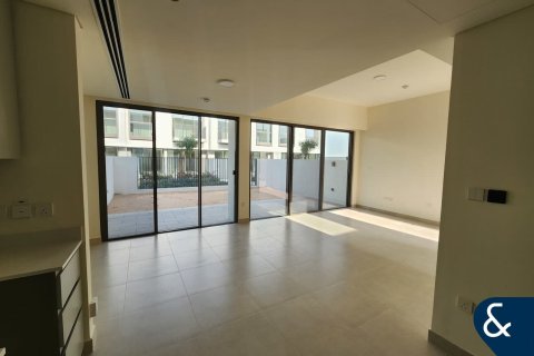 Villa en alquiler en The Valley, Dubai, EAU 3 dormitorios, 174 m2 № 685153 - foto 7