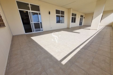 Huoneisto Motor City, Dubai, Arabiemiraatit 3 makuuhuonetta, 272 m2 № 662571 - kuva 16