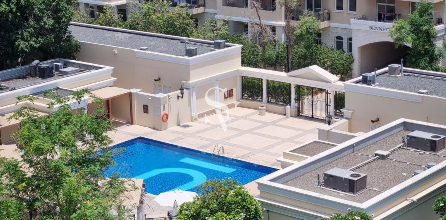 Huoneisto Motor City, Dubai, Arabiemiraatit 3 makuuhuonetta, 272 m2 № 662571