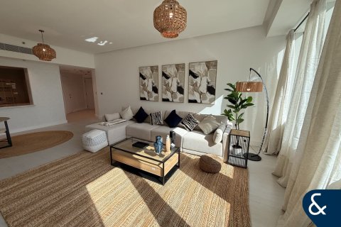 Jumeirah Lake Towers, Dubai, संयुक्त अरब अमीरात में अपार्टमेंट, 1 बेडरूम, 94 वर्ग मीटर, संख्या 685206 - फ़ोटो 2