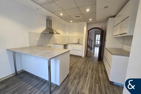 Villa sa The Lakes, Dubai, UAE 3 silid-tulugan, 431 sq.m. № 671463 - larawan 4