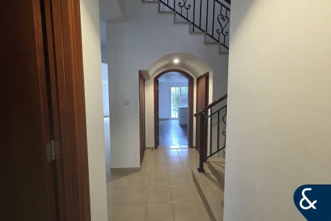 Villa sa The Lakes, Dubai, UAE 3 silid-tulugan, 431 sq.m. № 671463 - larawan 9