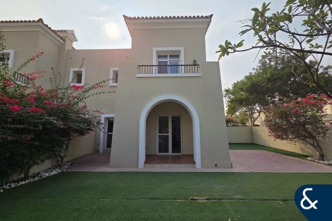 Villa sa The Lakes, Dubai, UAE 3 silid-tulugan, 431 sq.m. № 671463 - larawan 1