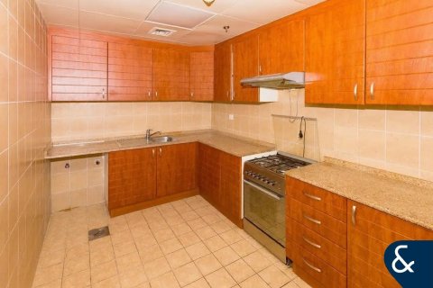 شقة للإيجار في أبراج بحيرة جميرا، دبي، الإمارات العربية المتحدة 2 غرفة نوم ، 122 متر مربع ، رقم 671461 - صورة 9