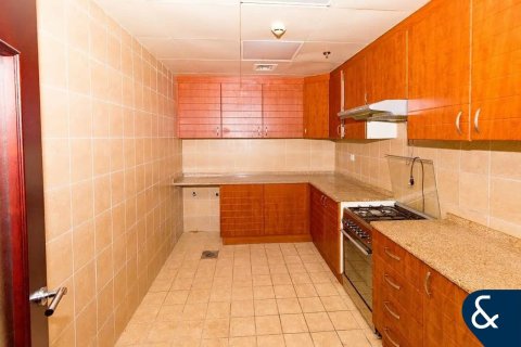 شقة للإيجار في أبراج بحيرة جميرا، دبي، الإمارات العربية المتحدة 2 غرفة نوم ، 122 متر مربع ، رقم 671461 - صورة 10