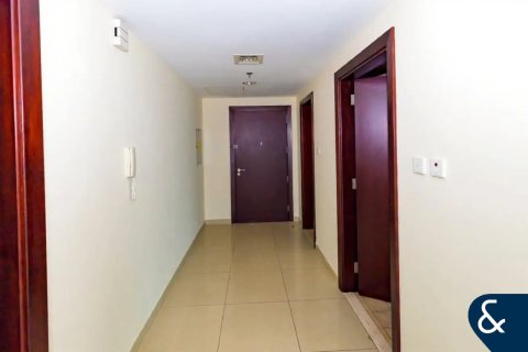 شقة للإيجار في أبراج بحيرة جميرا، دبي، الإمارات العربية المتحدة 2 غرفة نوم ، 122 متر مربع ، رقم 671461 - صورة 6