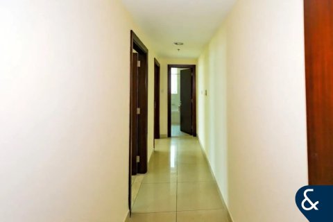 شقة للإيجار في أبراج بحيرة جميرا، دبي، الإمارات العربية المتحدة 2 غرفة نوم ، 122 متر مربع ، رقم 671461 - صورة 11