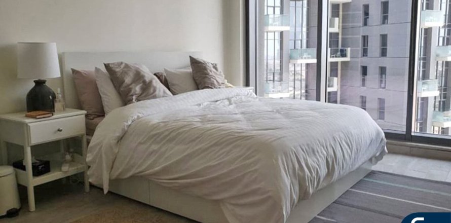 Huoneisto Business Bay, Dubai, Arabiemiraatit 1 makuuhuone, 81 m2 № 671460