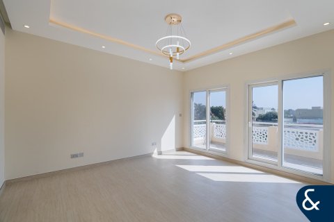 Vilë në Meadows, Dubai, Emiratet e Bashkuara Arabe 4 dhoma gjumi, 540 m2. № 671462 - Foto 13