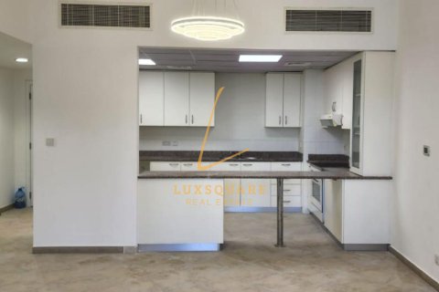 Byt v Motor City, Dubai, SAE 2 ložnice, 126 m² Č.: 714557 - fotografie 2