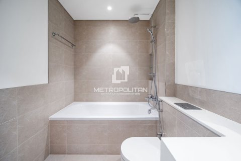 Apartmen di Dubai Harbour, Dubai, UAE 2 bilik tidur, 106 meter persegi № 664704 - foto 18