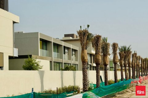 Villetta a schiera in vendita a Dubai, EAU 3 camere da letto, 428.9 mq. № 635629 - foto 13
