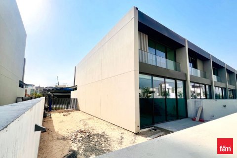 Villetta a schiera in vendita a Dubai, EAU 3 camere da letto, 428.9 mq. № 635629 - foto 1