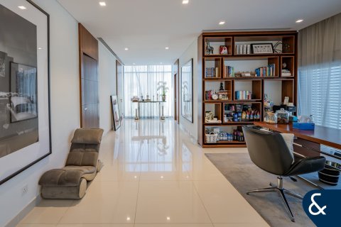 Vilë në DAMAC Hills (Akoya by DAMAC), Dubai, Emiratet e Bashkuara Arabe 6 dhoma gjumi, 762 m2. № 670847 - Foto 19