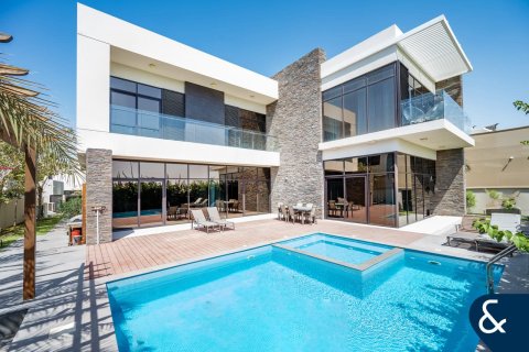 Vilë në DAMAC Hills (Akoya by DAMAC), Dubai, Emiratet e Bashkuara Arabe 6 dhoma gjumi, 762 m2. № 670847 - Foto 1