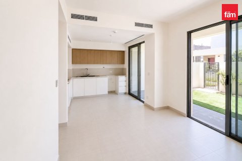 Townhouse in Dubai, UAE 3 bedrooms, 140.2 sq.m. № 739531