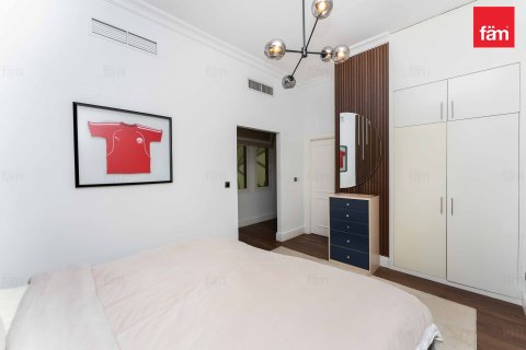 Villa in Dubai, UAE 5 bedrooms, 1112.3 sq.m. № 659259 - photo 30